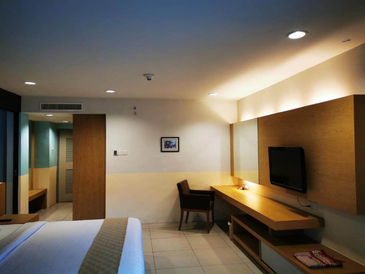 Century Langkasuka Resort Langkawi Pantai Cenang  Εξωτερικό φωτογραφία